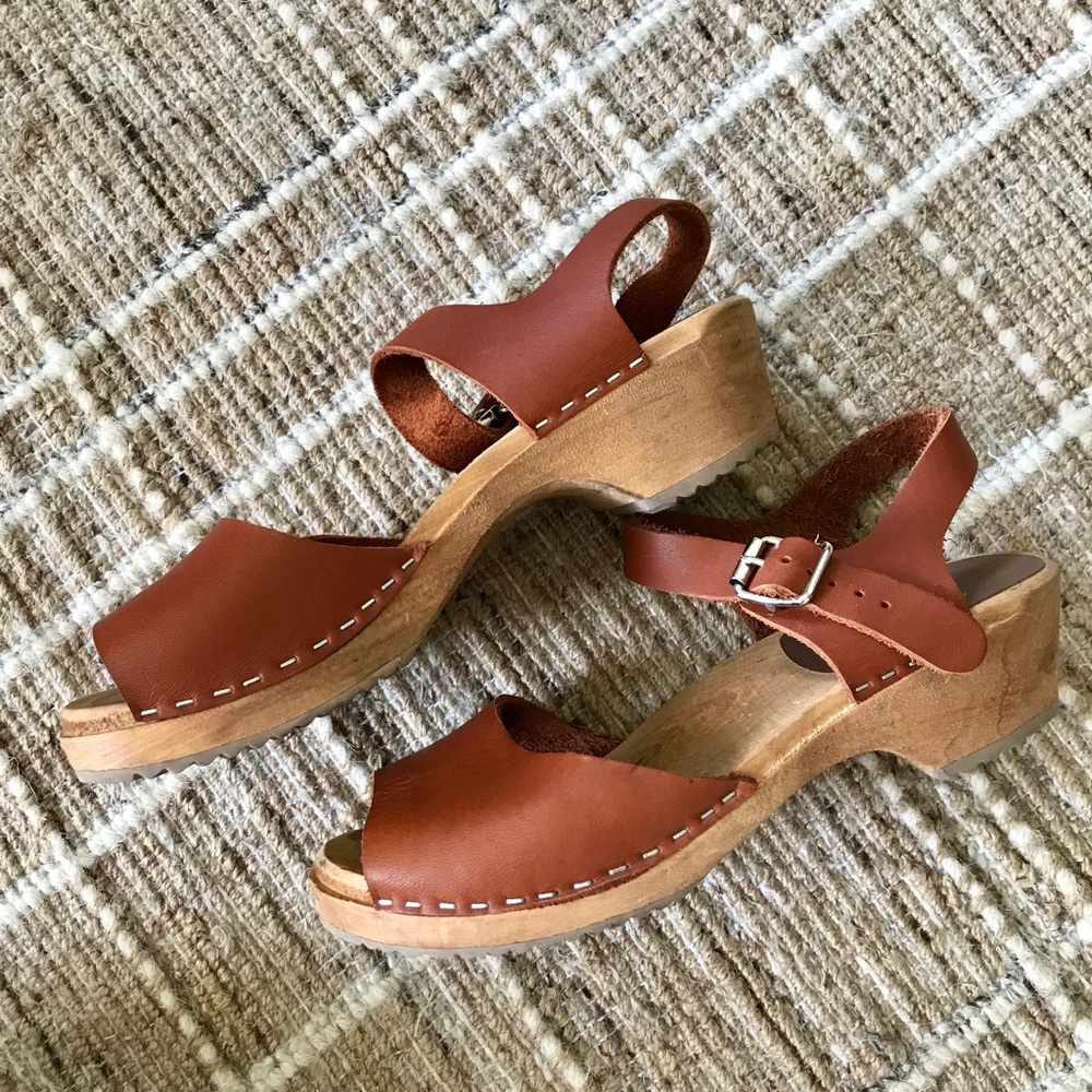 MIA Anja Clogs